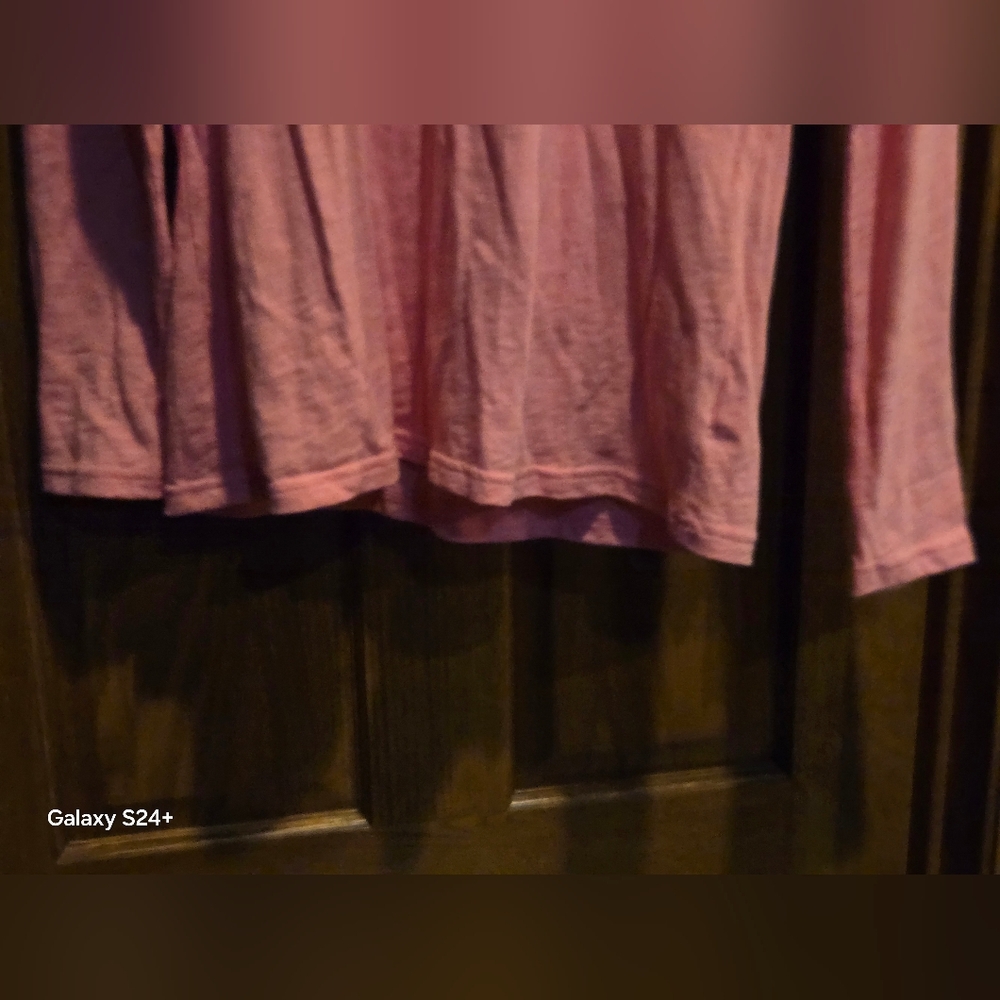 Pink V-Neck Long Sleeve Top - Picture 10 of 13